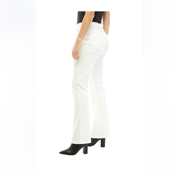 NWT! Gloria Vanderbilt Amanda Vintage White Bootcut Classic Rise Jeans. Size 14. - Picture 3 of 10